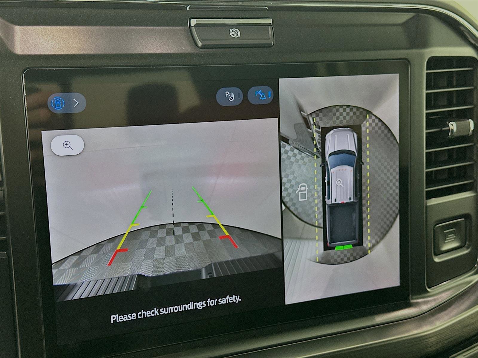 New 2026 Ford F350 Lariat image 16