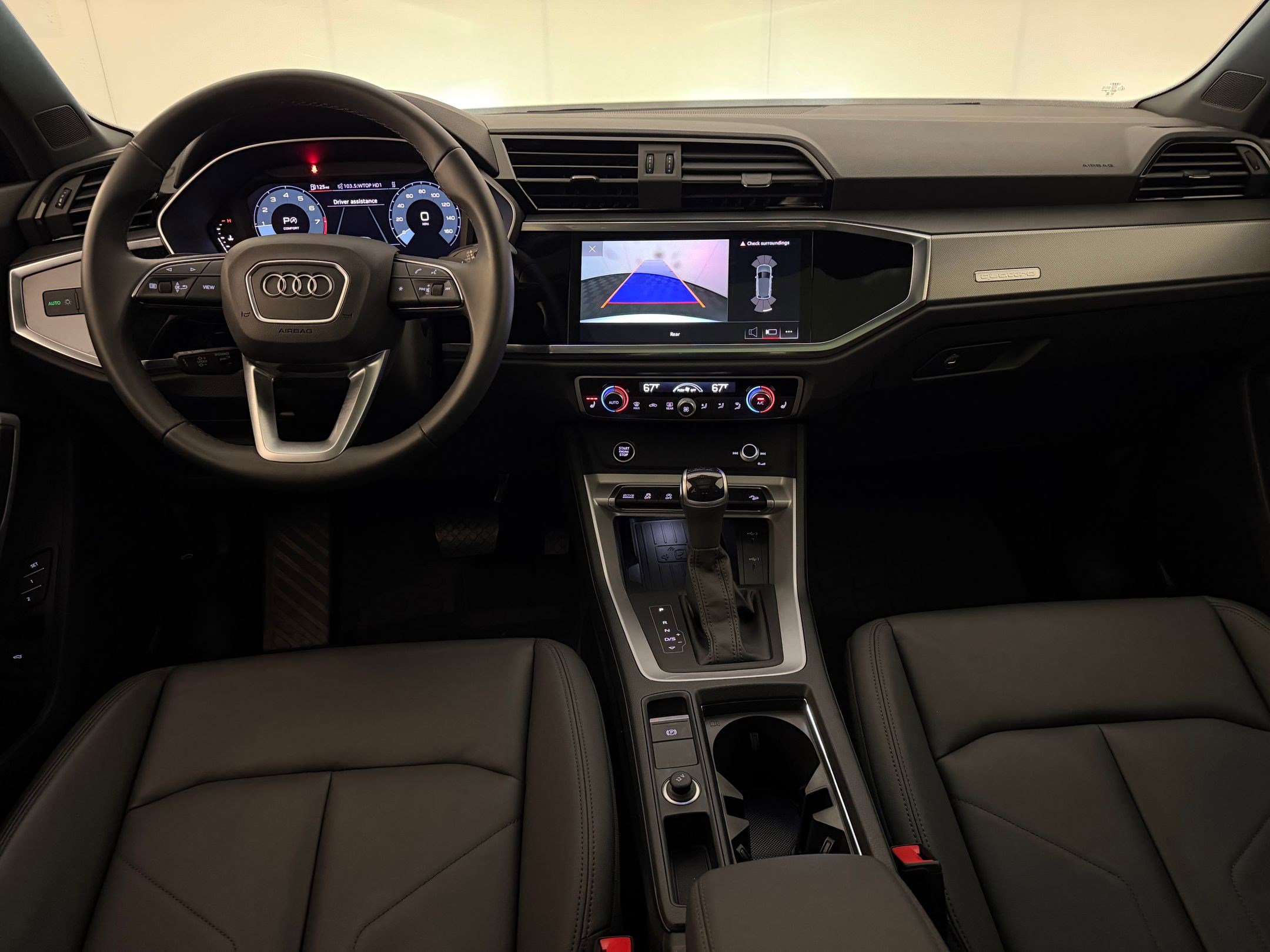 Certified 2025 Audi Q3 2.0T Premium w/ Convenience Package image 25