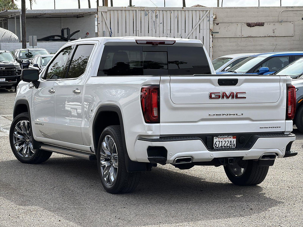 Used 2024 GMC Sierra 1500 Denali w/ Technology Package AWD/4WD image 7