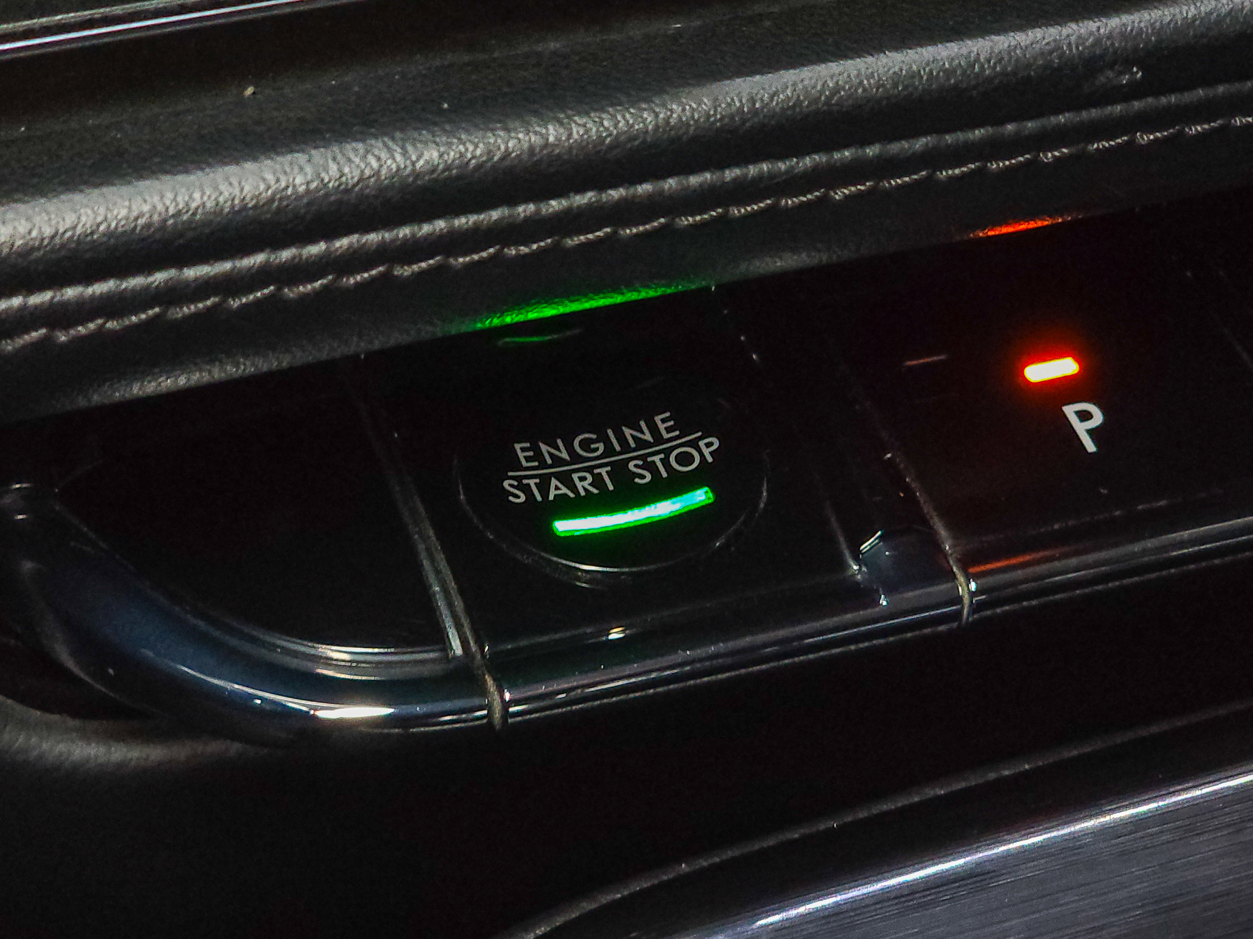 Used 2022 Lincoln Nautilus FWD image 30