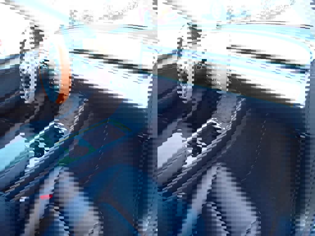 Used 2024 Tesla Model Y Long Range image 21