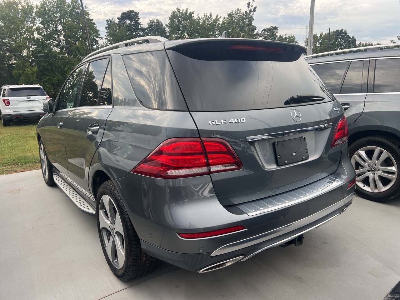 Used 2019 Mercedes-Benz GLE 400 4MATIC image 5