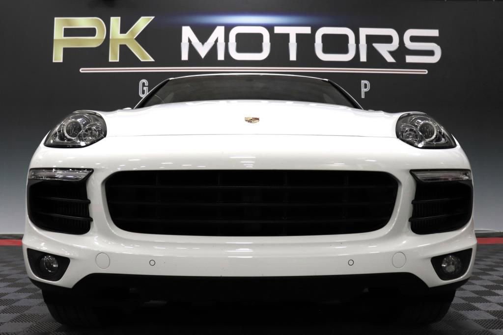 Used 2018 Porsche Cayenne S image 13
