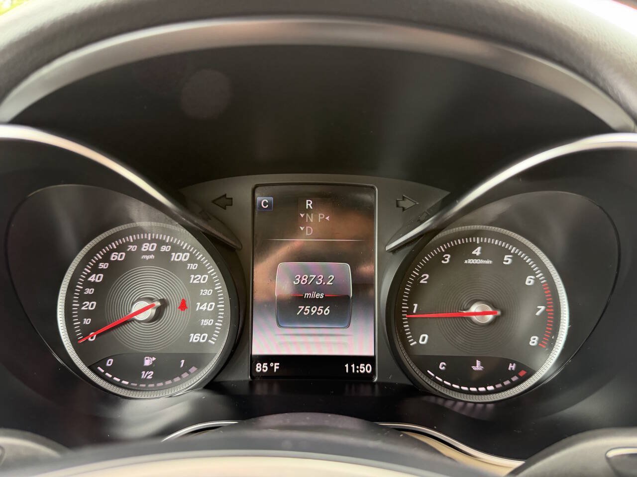 Used 2019 Mercedes-Benz GLC 300 image 27