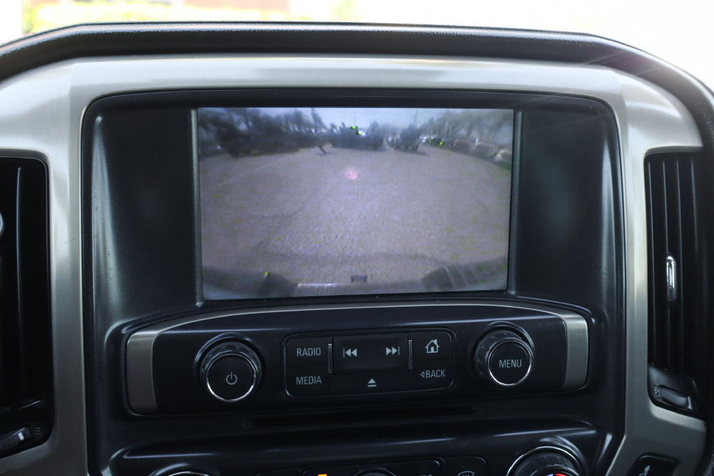 Used 2015 GMC Sierra 2500 Denali w/ Duramax Plus Package AWD/4WD image 36