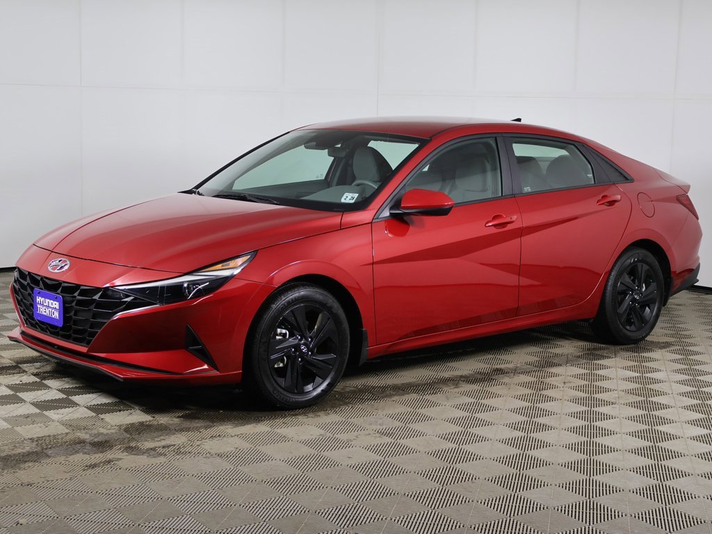 Certified 2023 Hyundai Elantra SEL image 7