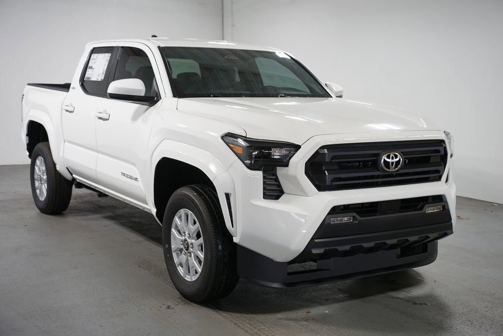 New 2026 Toyota Tacoma SR5 image 3
