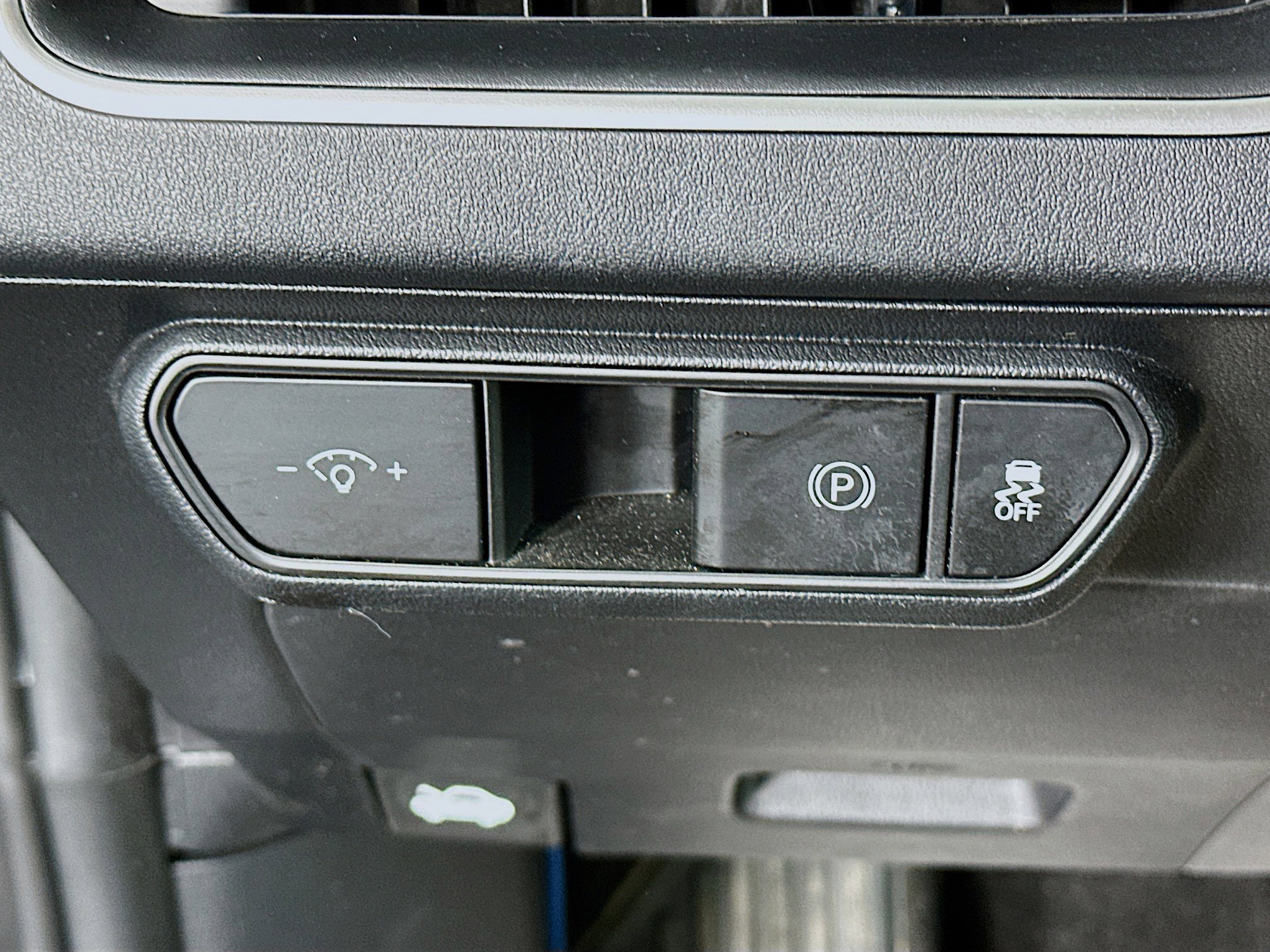 Used 2025 Kia K4 LXS image 17