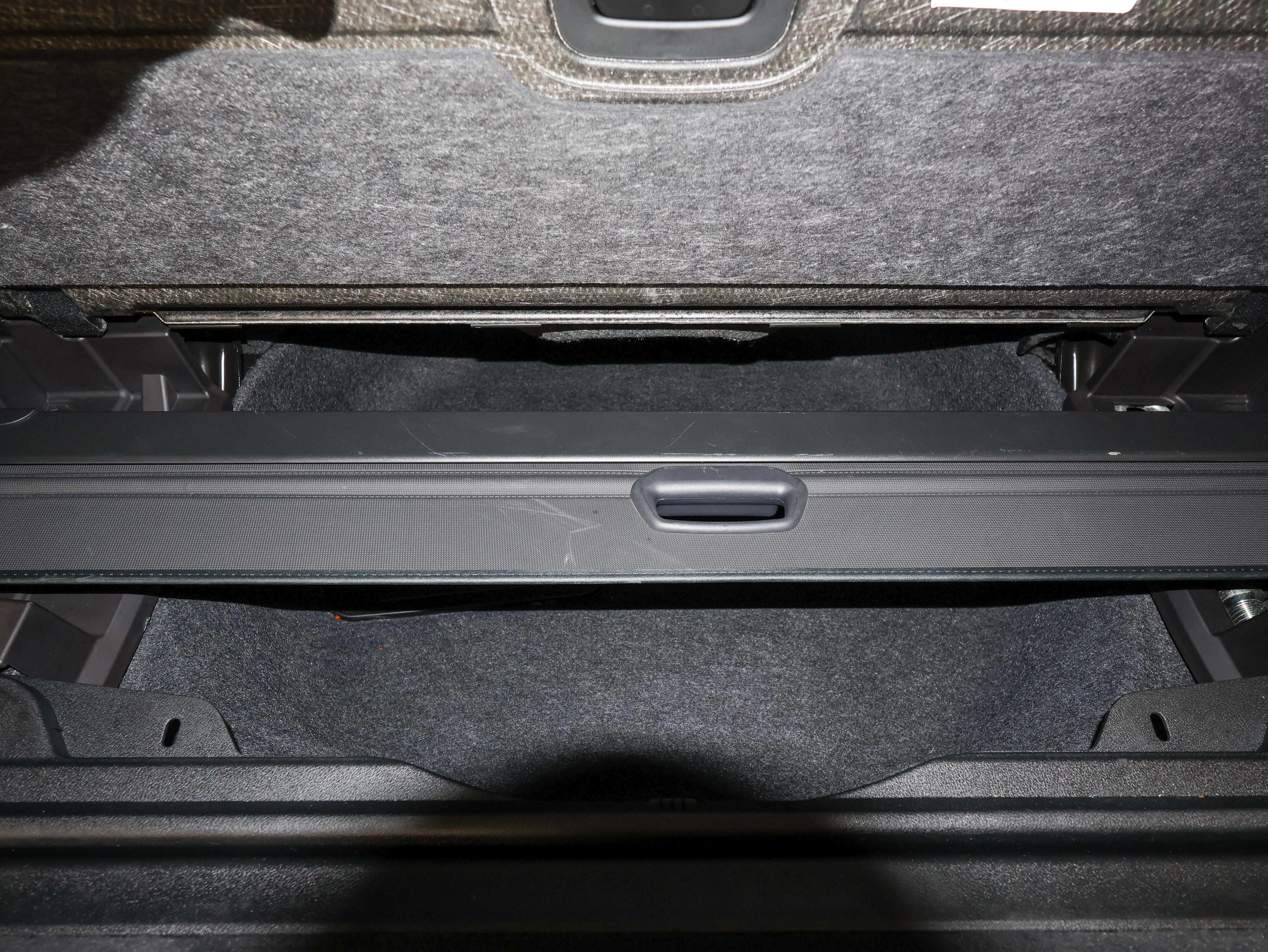 Used 2021 BMW X7 M50i image 15