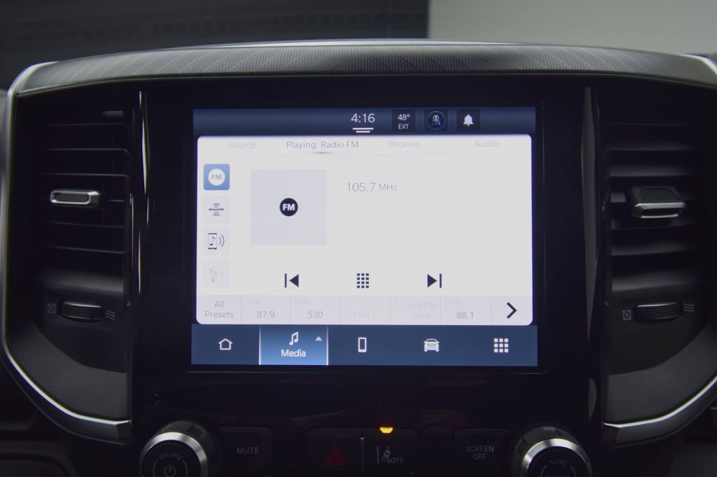 New 2026 RAM 1500 4x4 Crew Cab image 19