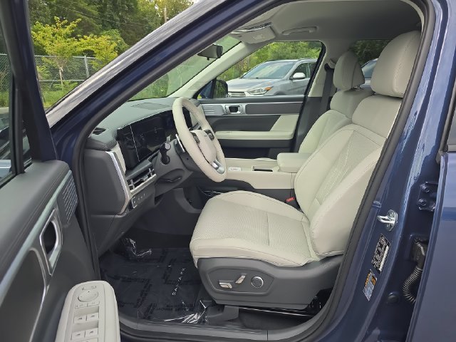 New 2027 Hyundai Santa Fe SEL FWD image 13