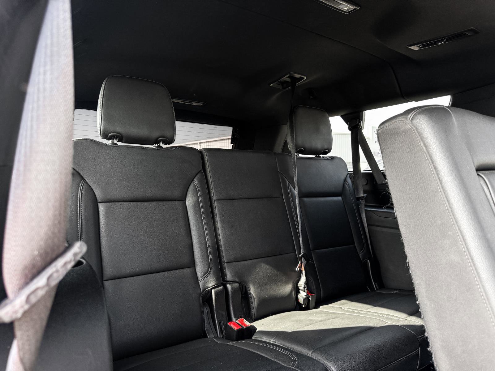Used 2022 Chevrolet Suburban LT AWD/4WD image 19