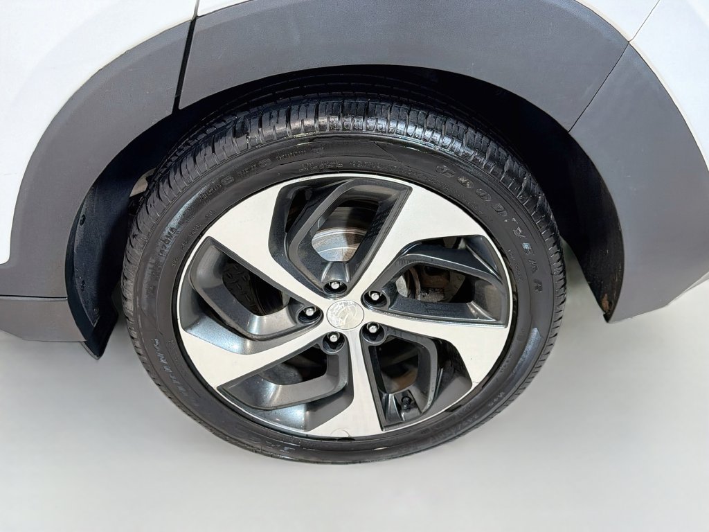 Used 2018 Hyundai Tucson Value AWD/4WD image 28