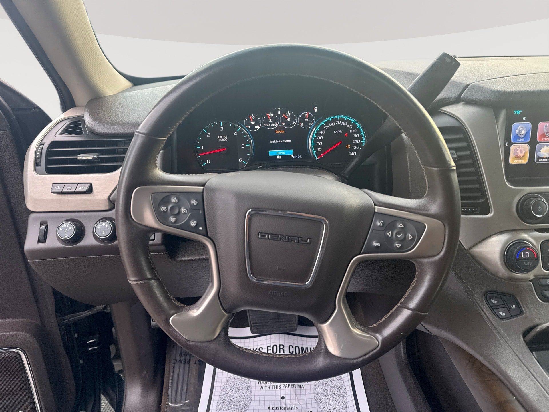 Used 2018 GMC Yukon Denali w/ Denali Ultimate Package AWD/4WD image 11