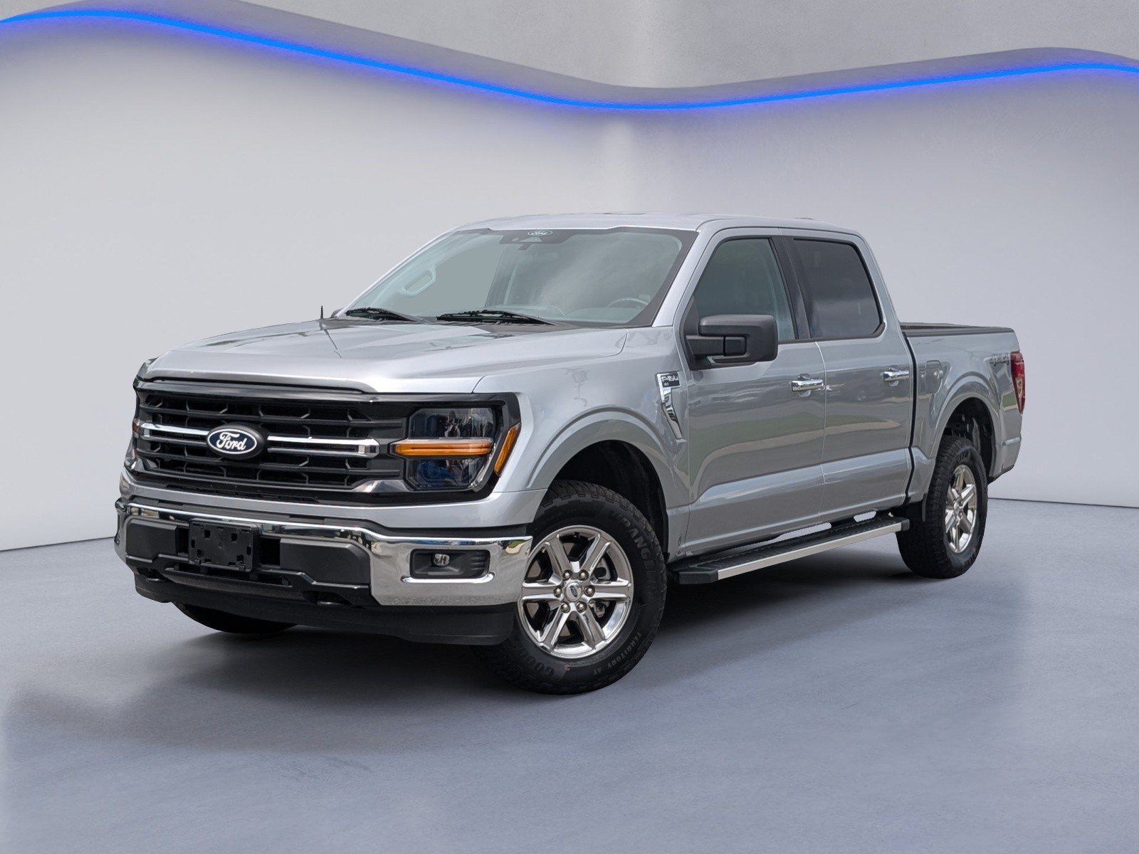 Used 2025 Ford F150 XLT w/ Equipment Group 301A Standard AWD/4WD image 2