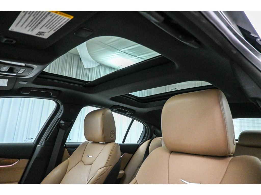 Used 2025 Cadillac CT5 Premium Luxury image 11