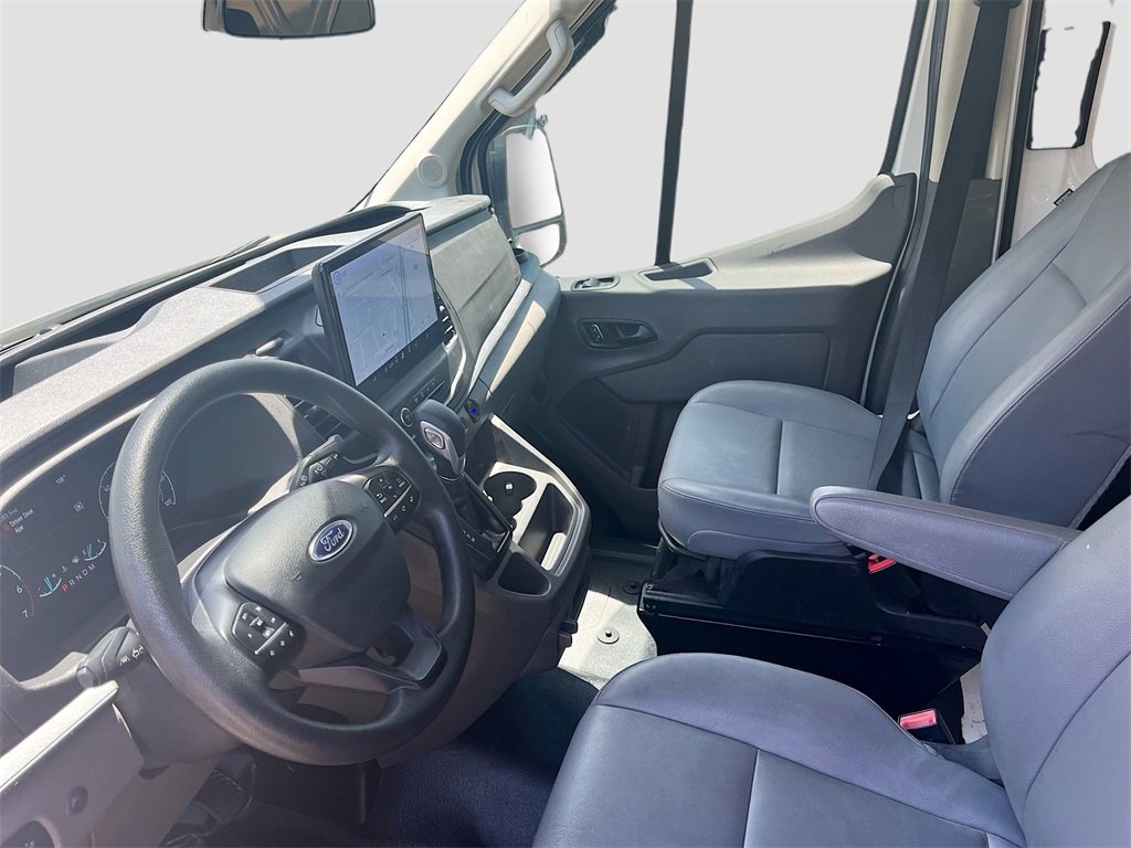 Used 2024 Ford Transit 250 148 Medium Roof Extended AWD image 21