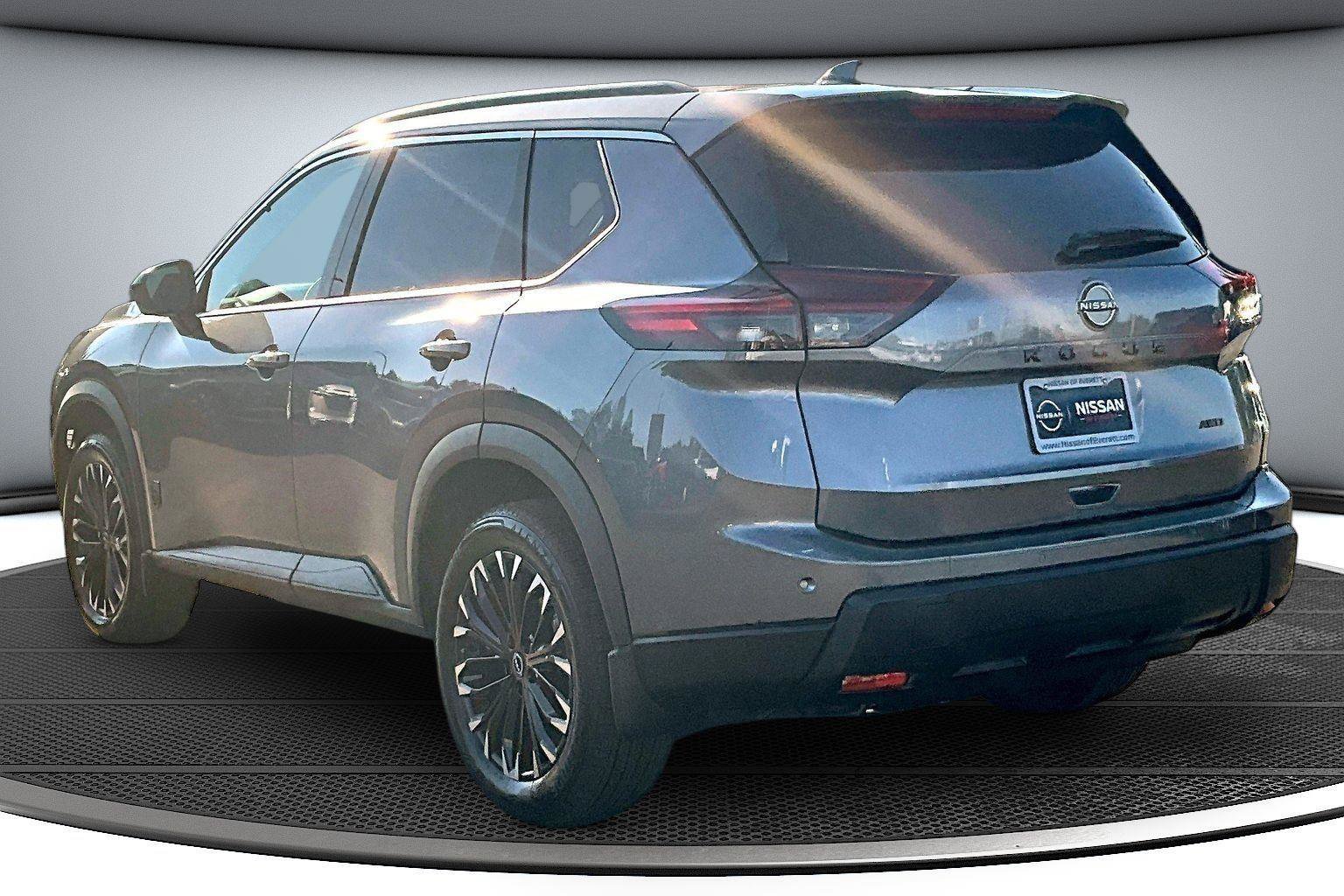 New 2026 Nissan Rogue Dark Armor AWD/4WD image 4