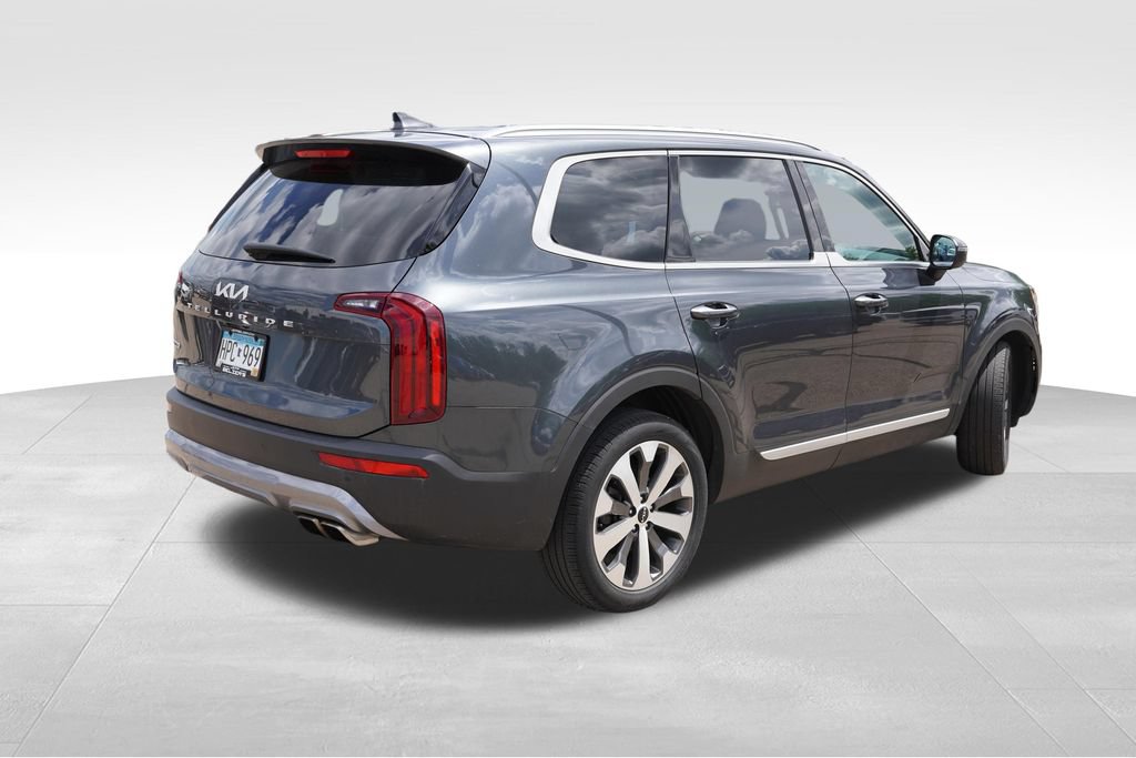 Certified 2022 Kia Telluride S AWD/4WD image 3