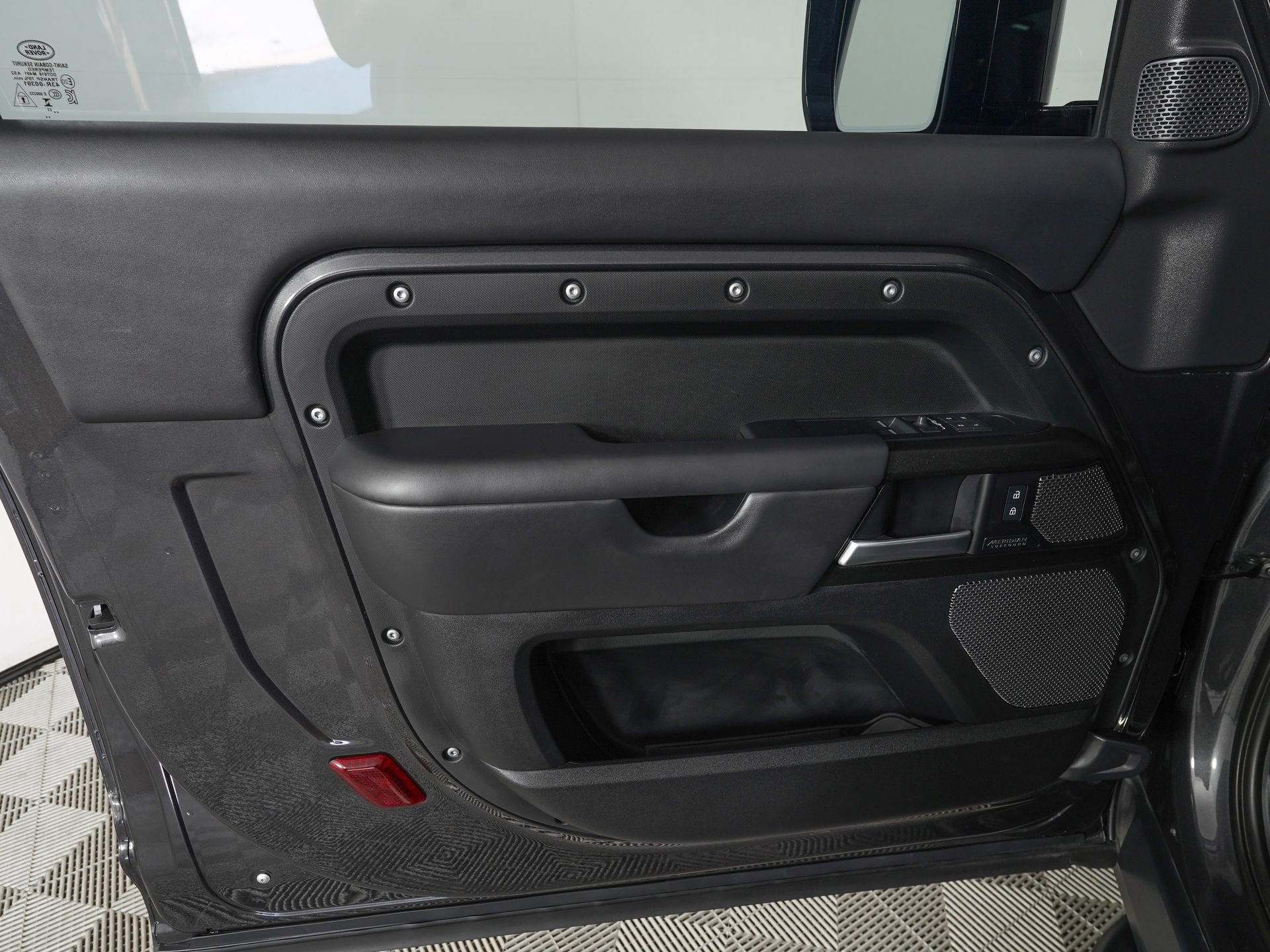 Used 2024 Land Rover Defender 90 Carpathian Edition AWD/4WD image 13