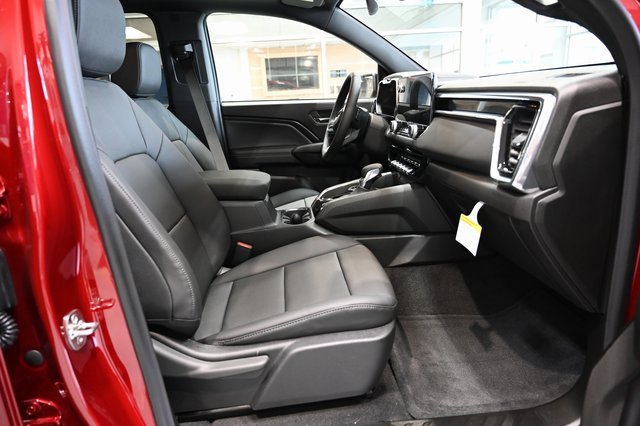 New 2026 GMC Canyon Elevation w/ Convenience Package image 13