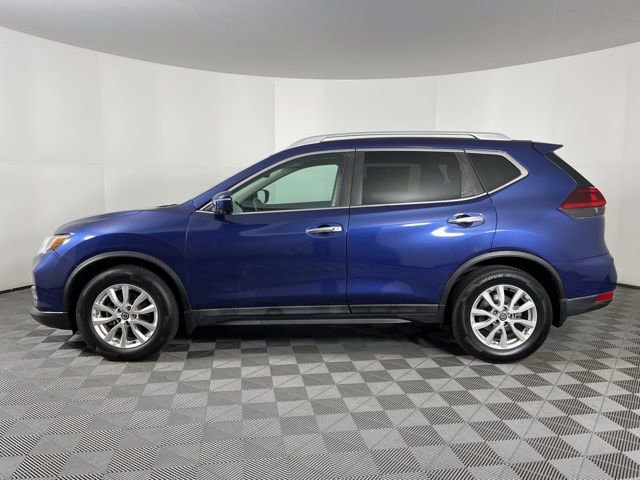 Used 2018 Nissan Rogue SV w/ Sun & Sound Touring Package image 6