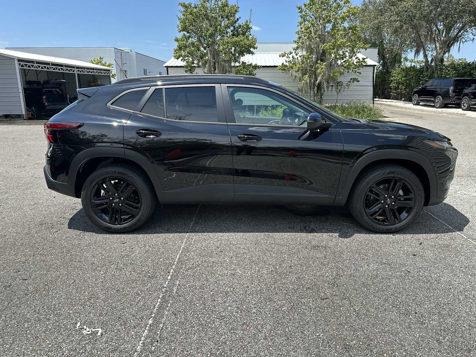 New 2026 Chevrolet Trax ACTIV w/ Sunroof Package FWD image 7