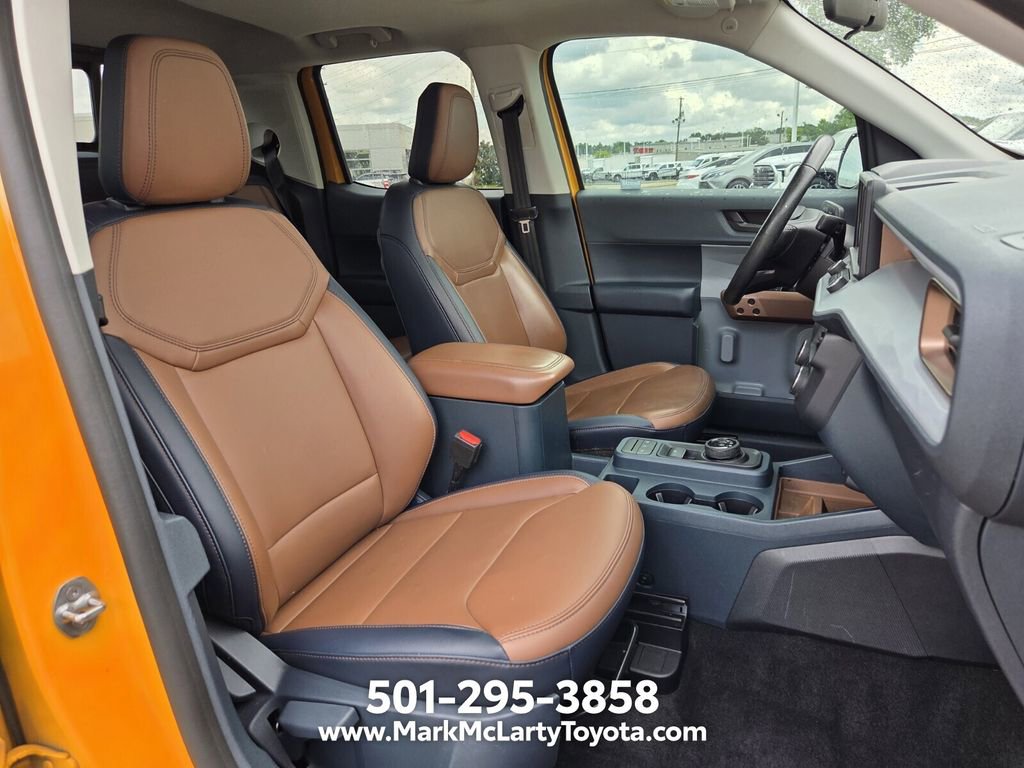 Used 2022 Ford Maverick Lariat w/ Lariat Luxury Package FWD image 15