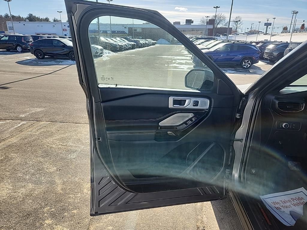 Certified 2021 Ford Explorer ST w/ Equipment Group 401A image 12