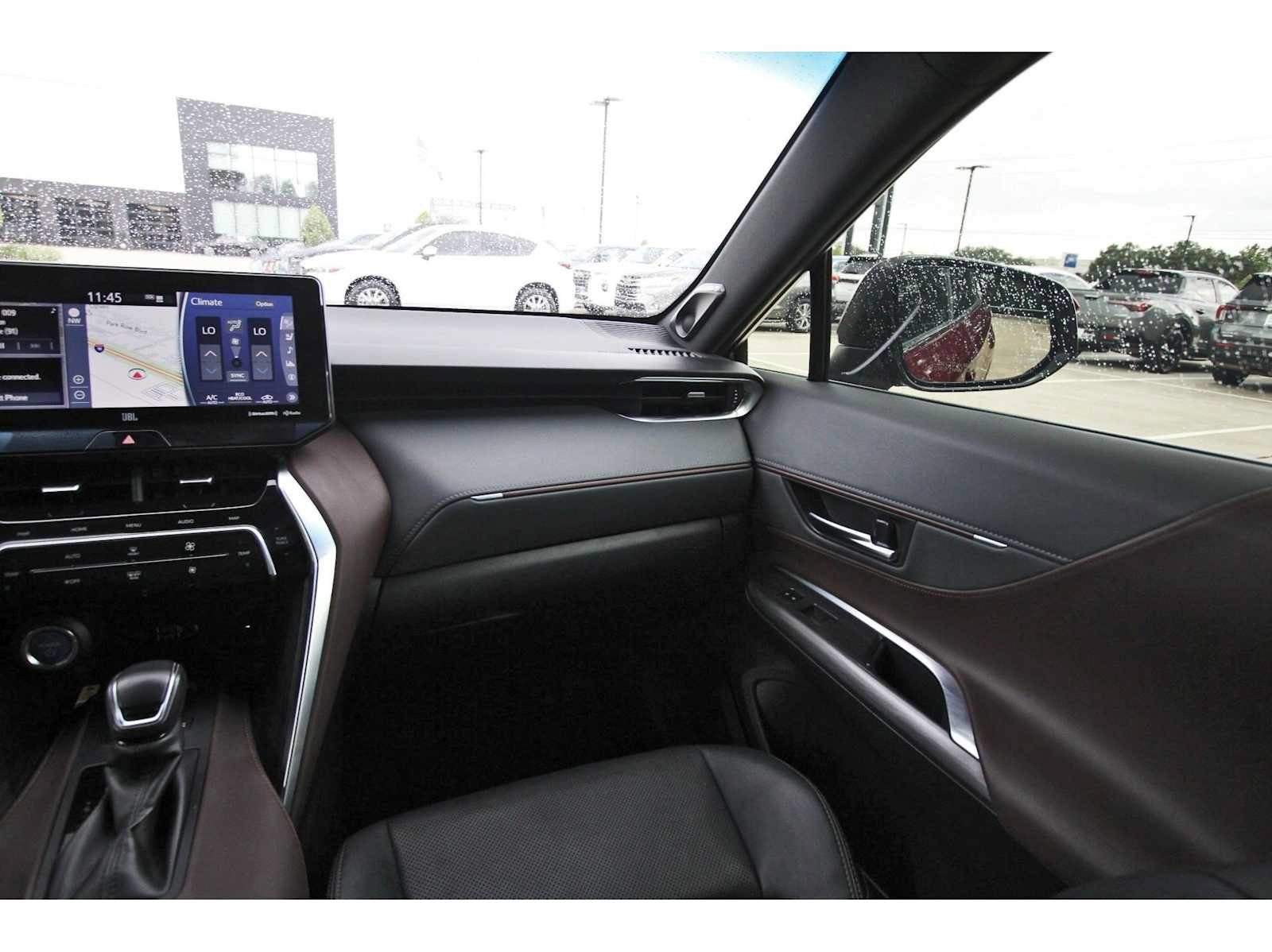 Used 2021 Toyota Venza Limited w/ Advanced Technology Package AWD/4WD image 7