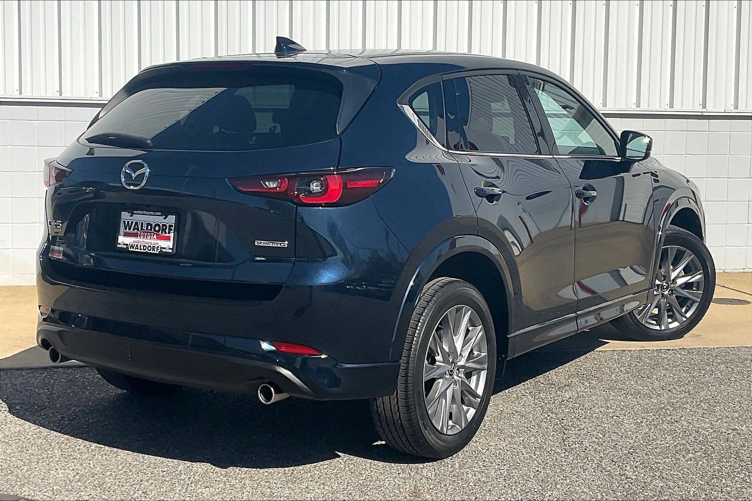 Used 2024 MAZDA CX-5 AWD 2.5 S w/ Premium Package image 17