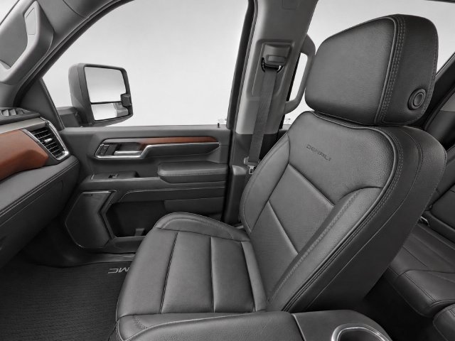 Used 2025 GMC Sierra 2500 Denali w/ Technology Package AWD/4WD image 21