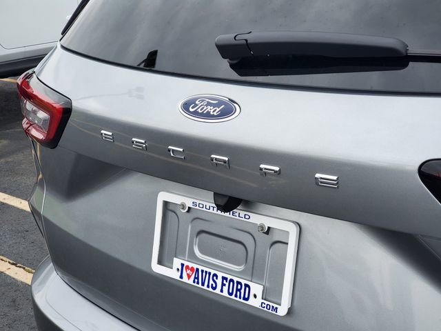 Used 2023 Ford Escape ST-Line w/ Tech Pack #1 AWD/4WD image 28