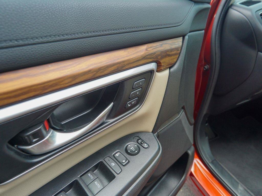 Used 2018 Honda CR-V EX-L image 18