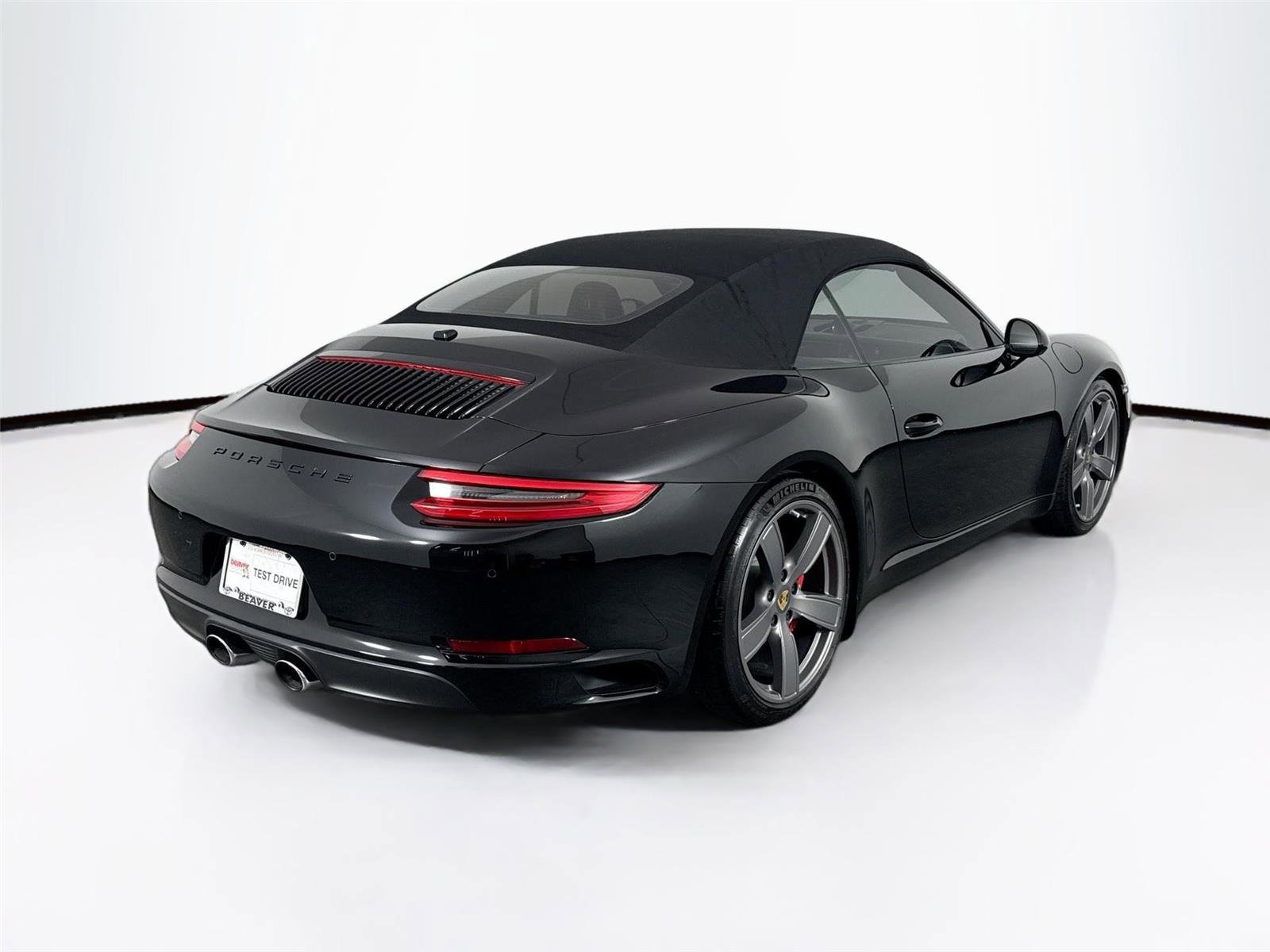 Used 2017 Porsche 911 Carrera S image 11