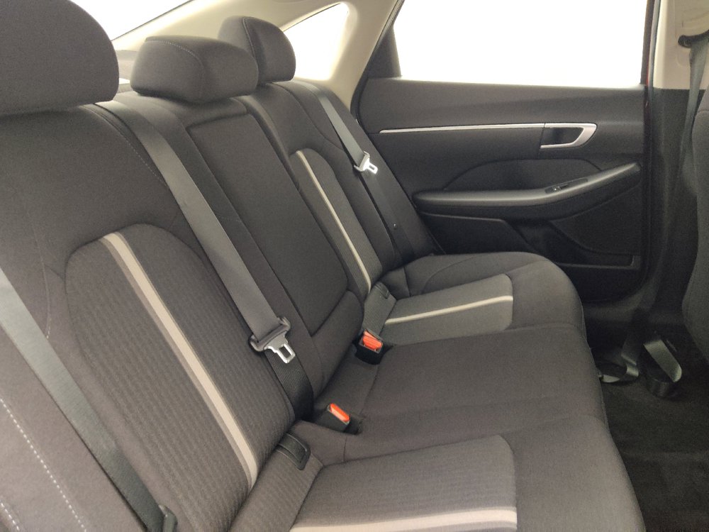 Used 2025 Hyundai Sonata SEL FWD image 19