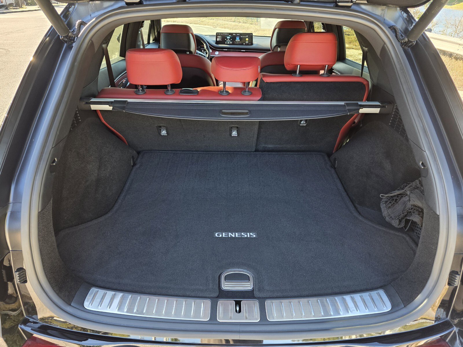 Used 2024 Genesis GV70 3.5T Sport image 23