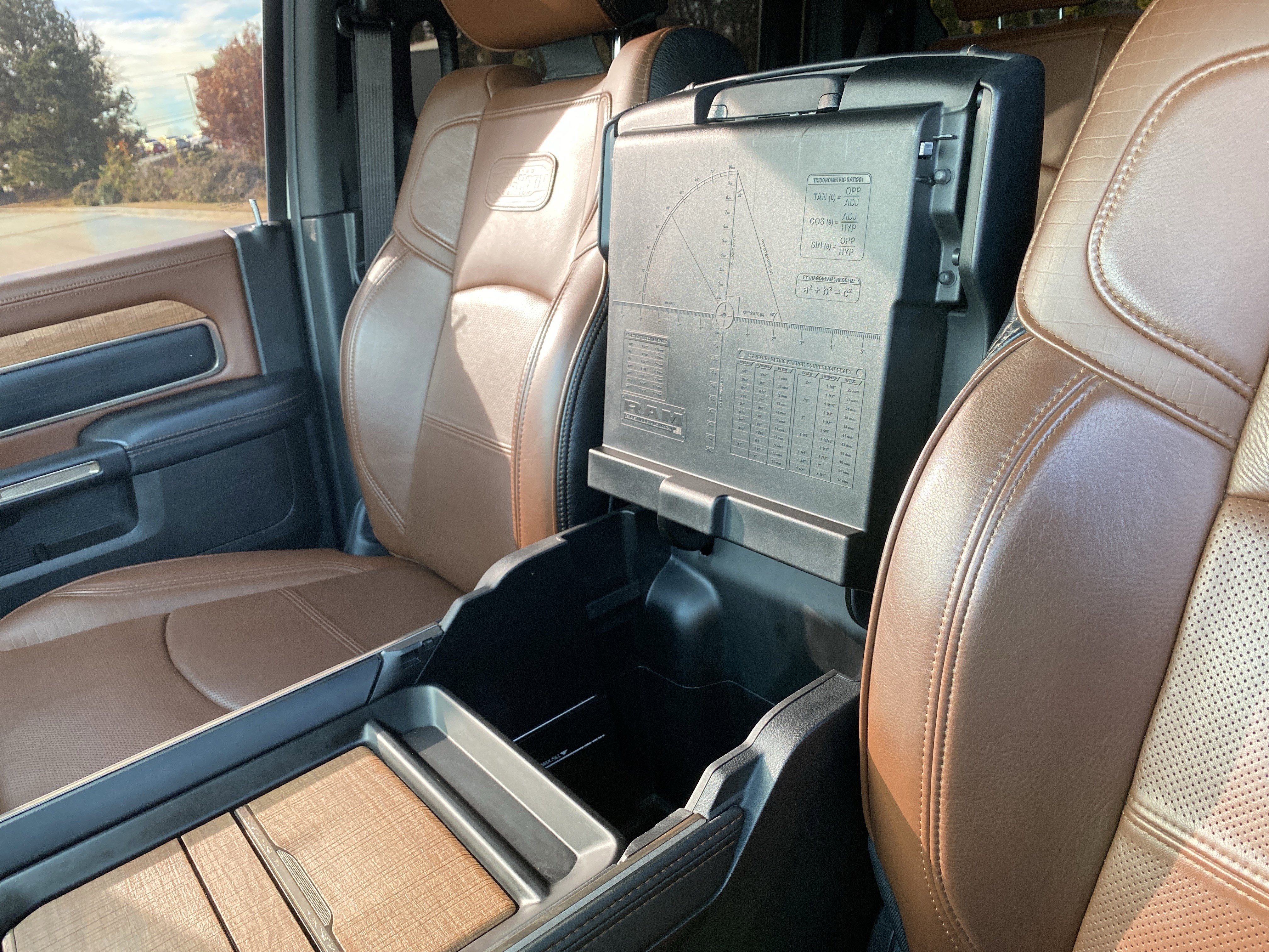 Used 2022 RAM 3500 Limited w/ Max Tow Package image 39