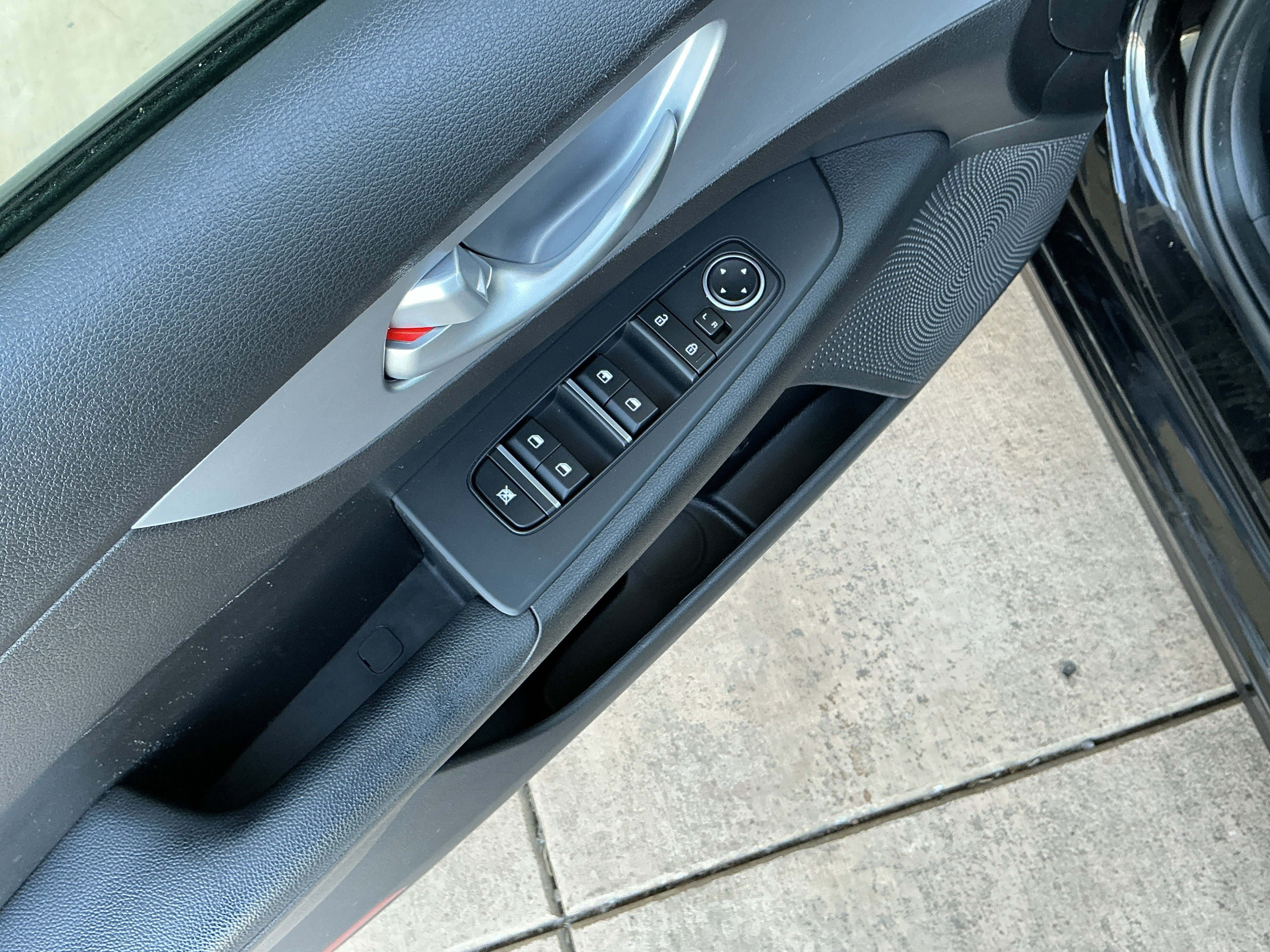 Used 2023 Kia Forte LXS w/ LXS Technology Package image 15