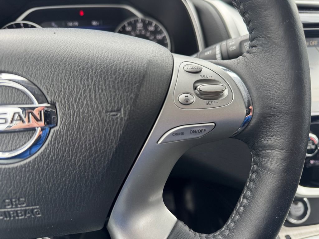 Used 2018 Nissan Murano SL w/ Midnight Edition Package AWD/4WD image 16