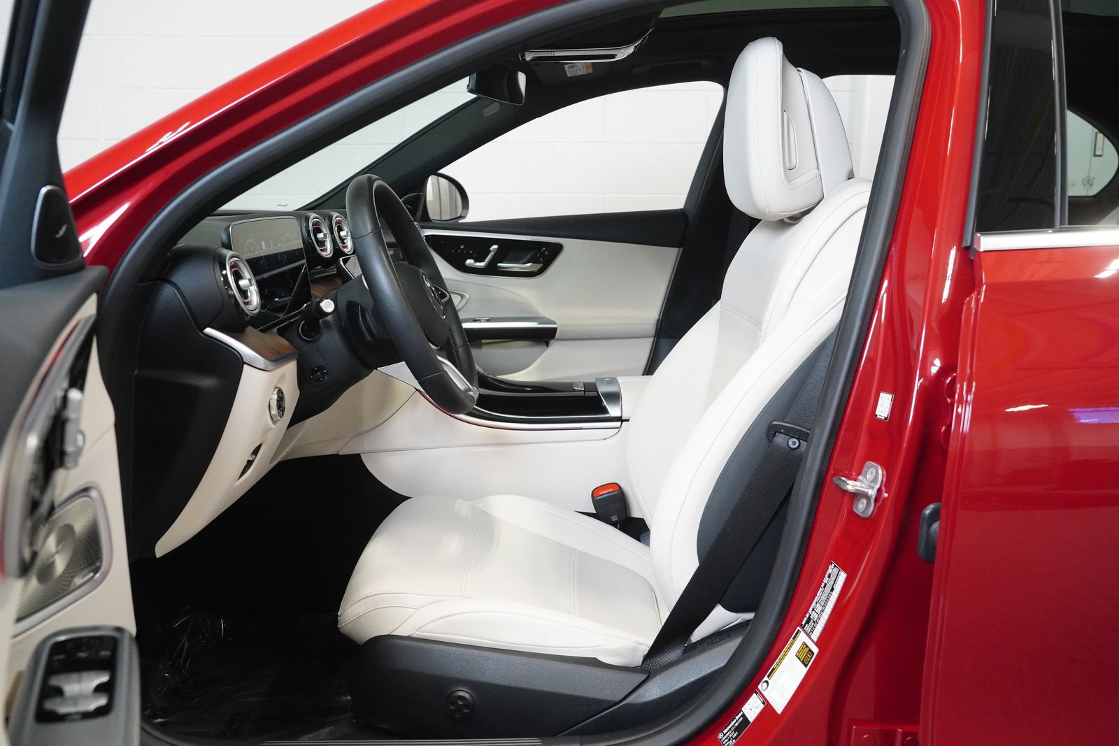 Used 2026 Mercedes-Benz C 300 4MATIC Sedan image 11