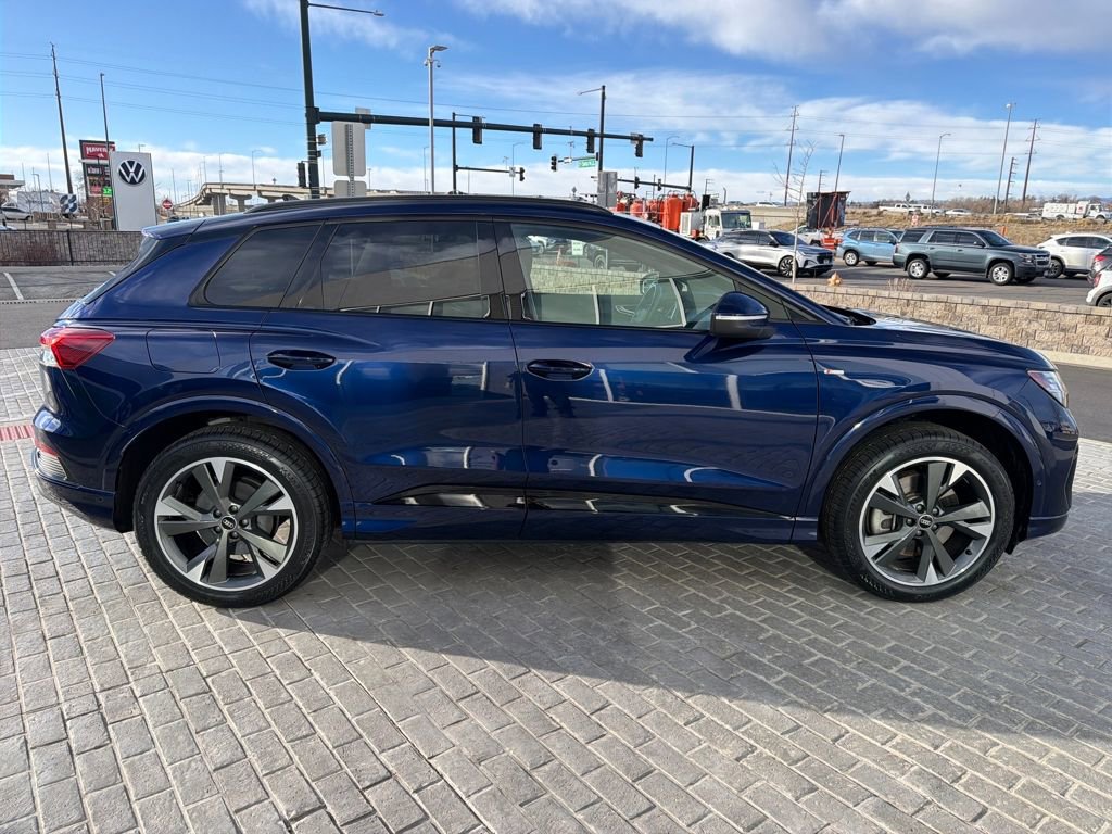 Used 2023 Audi Q4 e-tron Prestige w/ Black Optic Package image 6