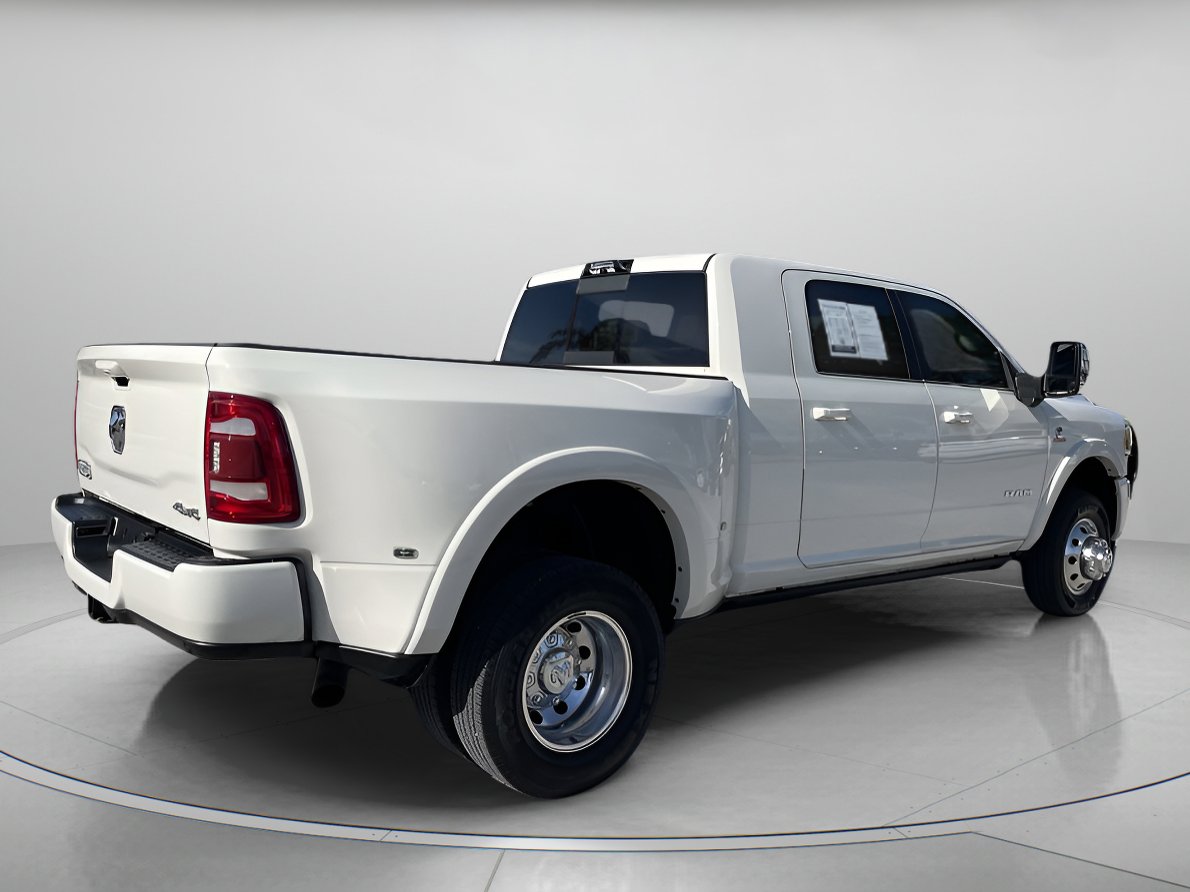 Used 2023 RAM 3500 Limited image 3