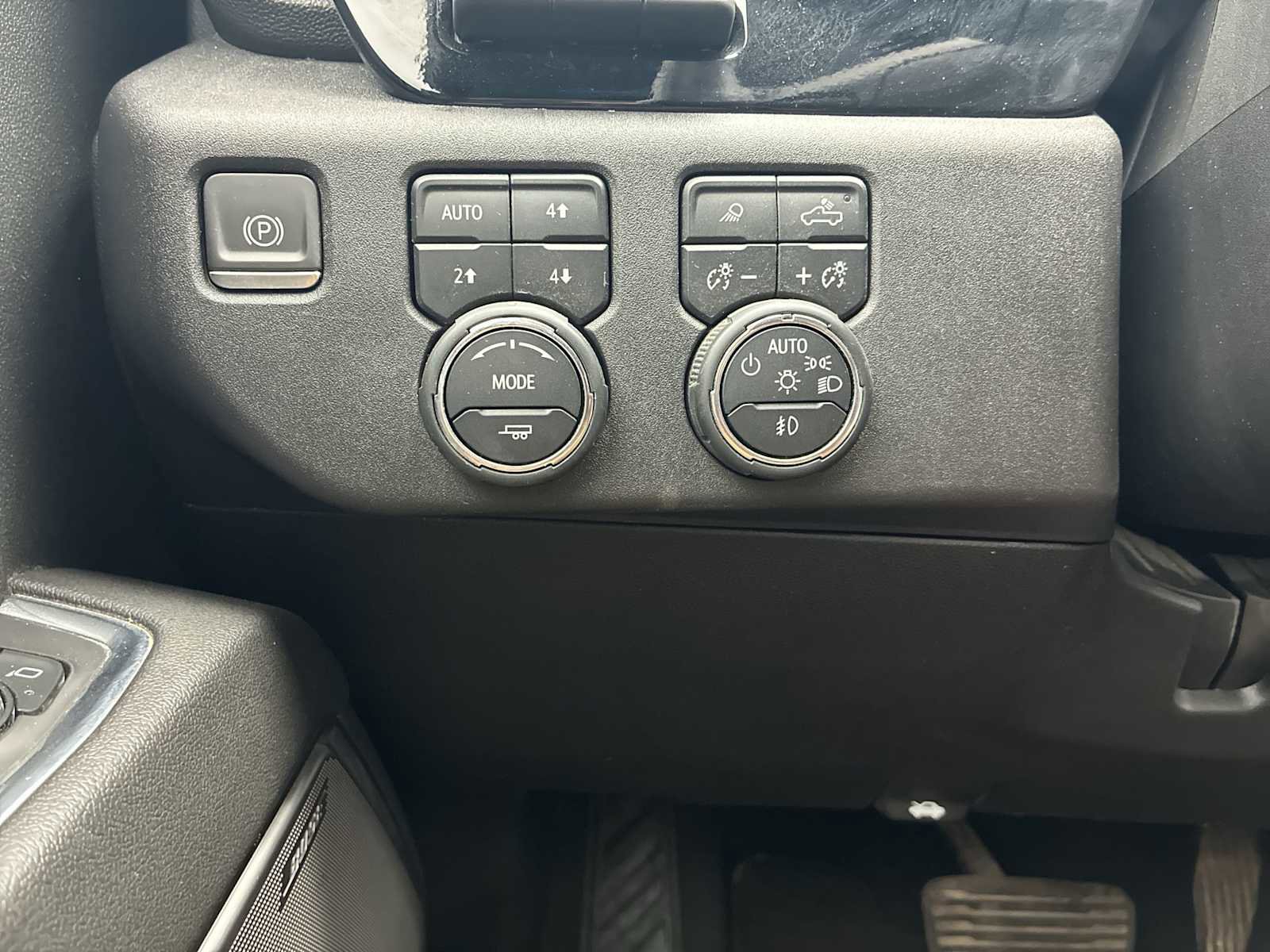 Certified 2024 Chevrolet Silverado 2500 High Country image 18