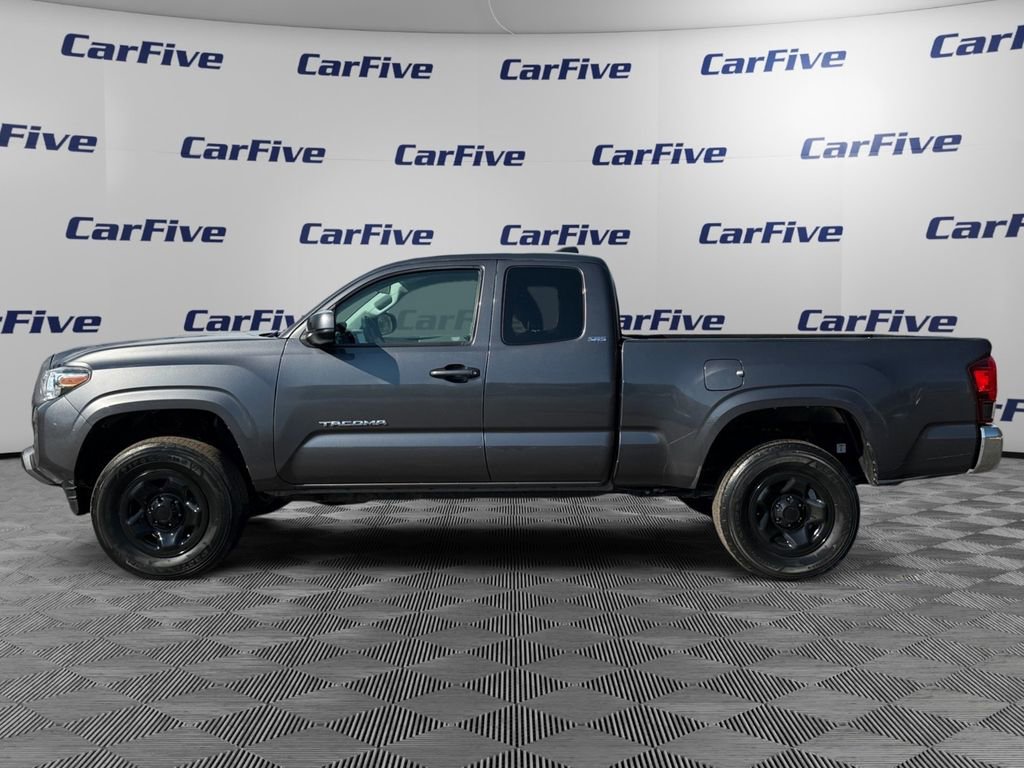 Used 2022 Toyota Tacoma SR5 image 2