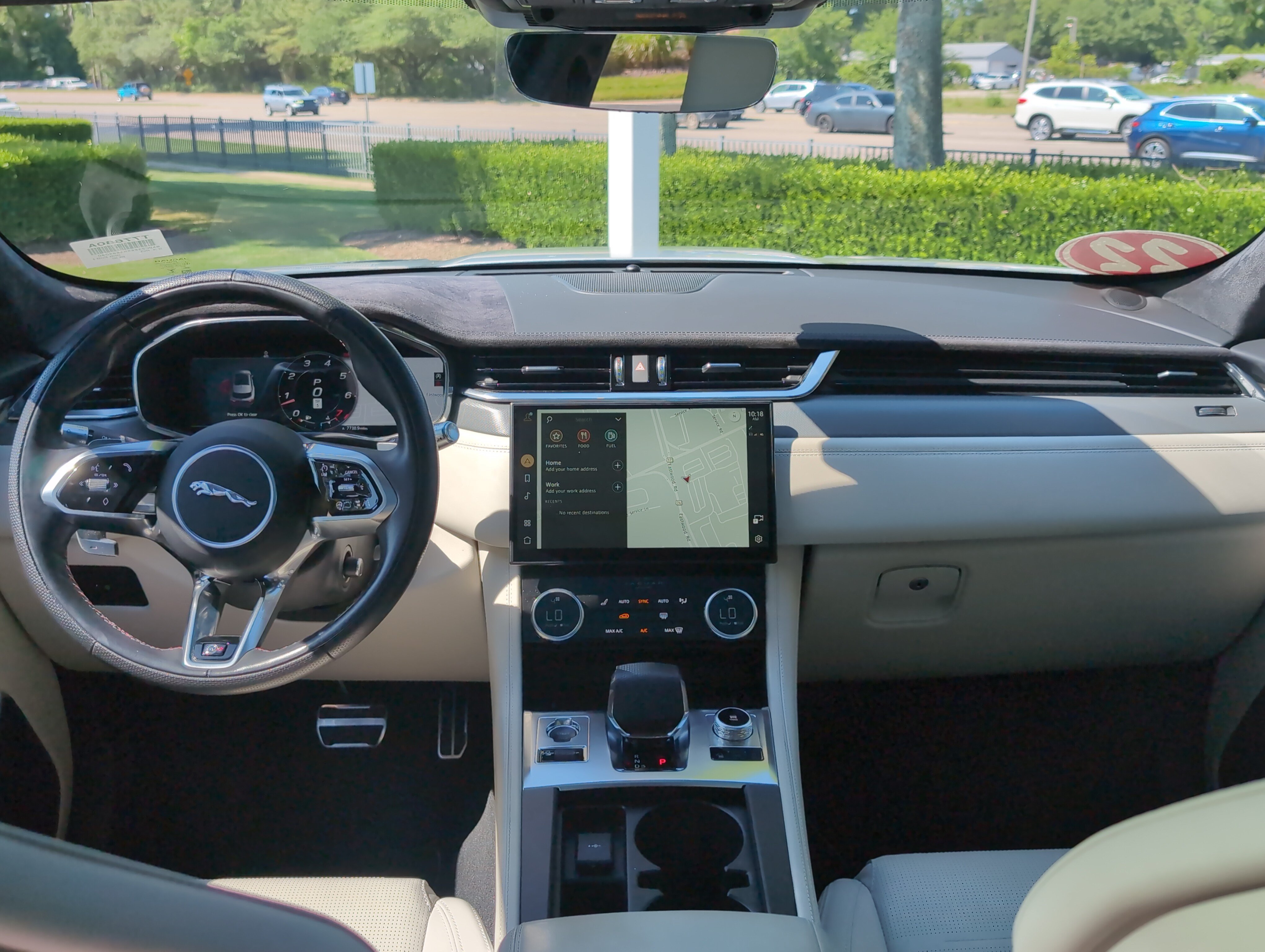 Used 2022 Jaguar F-PACE SVR AWD/4WD image 41
