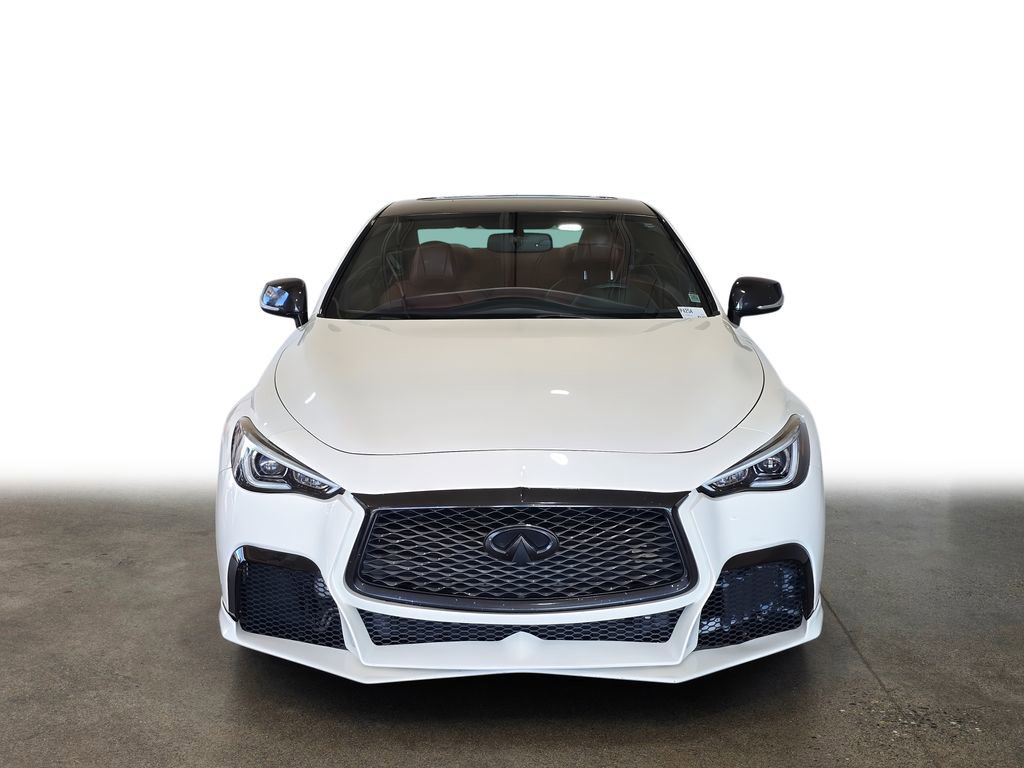 Used 2017 INFINITI Q60 Red Sport 400 AWD/4WD image 2