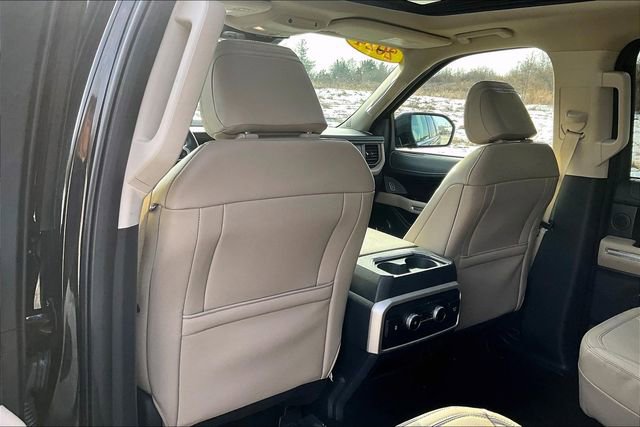 Used 2024 Ford Expedition Max Limited image 37