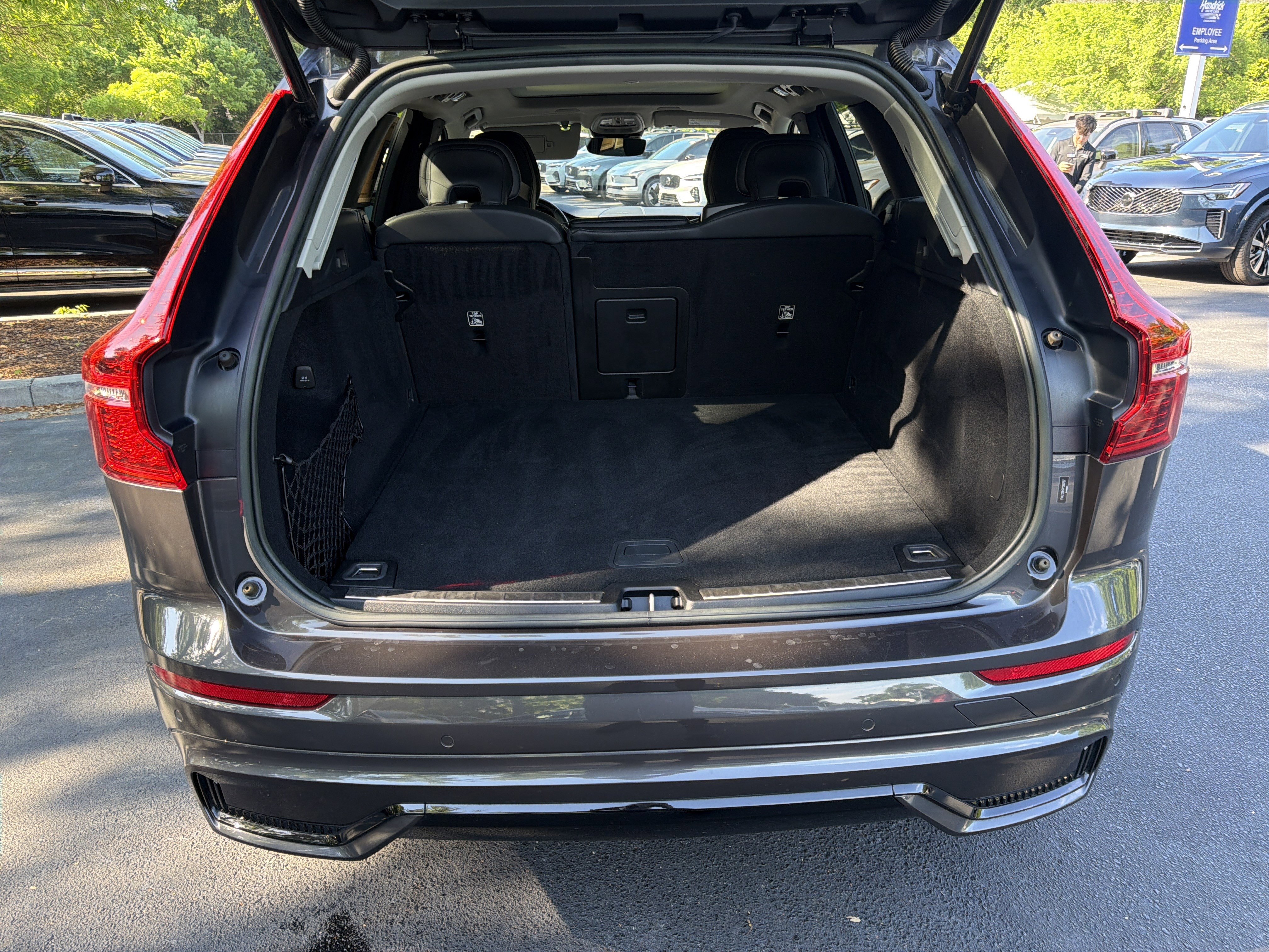 Certified 2023 Volvo XC60 B5 Ultimate image 34