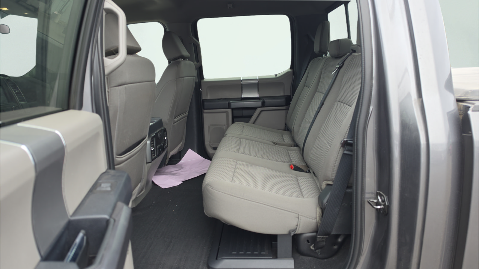 Used 2022 Ford F250 XLT w/ XLT Premium Package AWD/4WD image 18